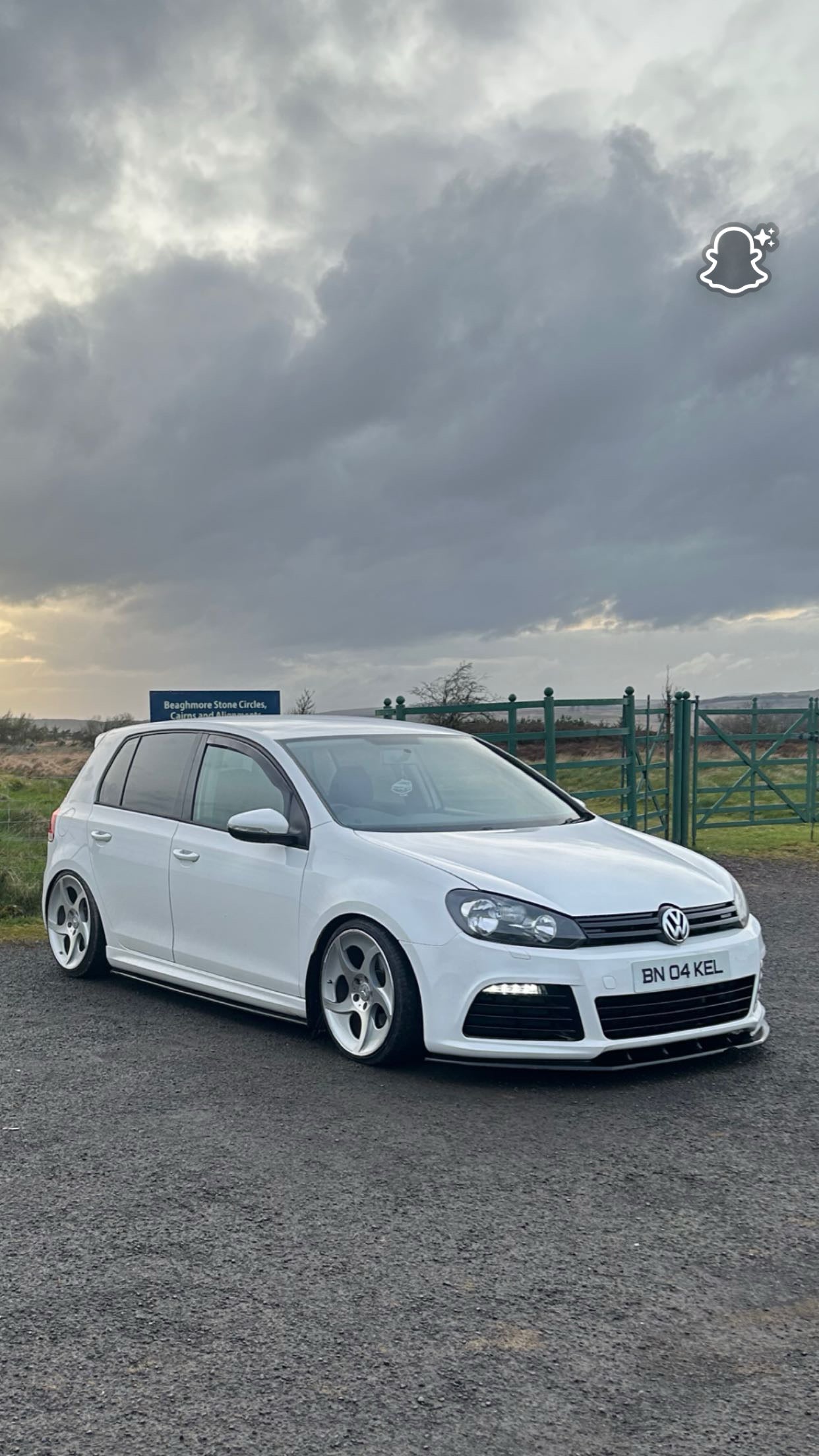 MK6 GOLF R20 FRONT BUMPERS